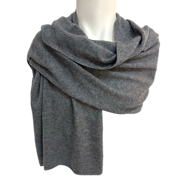 Lemon Oversized Wool–Cashmere Wrap – Heather Grey Shawl - Picture 1 of 10